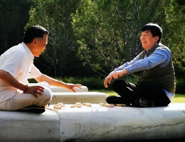 陜西秦嶺別墅拆了 它的支脈驪山又隱現別墅群