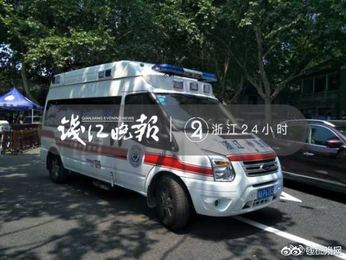 我就是那個被自家寵物給玩兒了的愚人