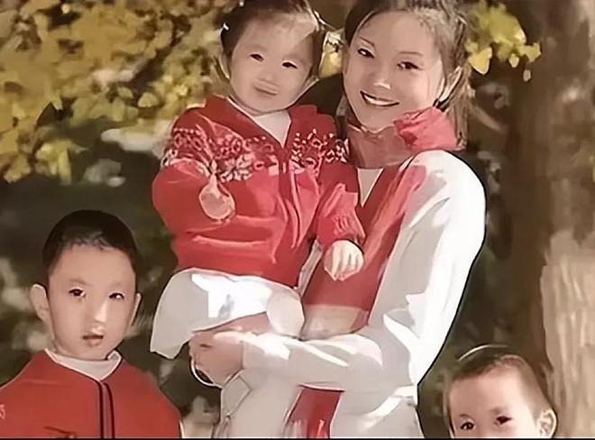 圖說|他發福了嗎？她和媽媽年輕時一毛一樣！